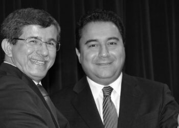 Seçimin bir başka sonucu: Babacan ve Davutoğlu’nun bitişi