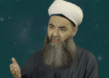 Cübbeli Ahmet, tarikatta çocuk istismarını itiraf etti!