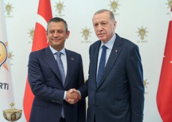 Türkiye’nin ihtiyacı yumuşamak değil  Tayyip Erdoğan’dan kurtulmak