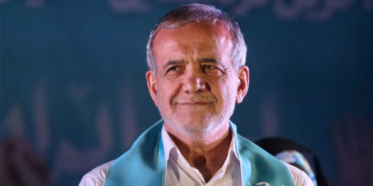 İran’da Türklerin Şii Hilali politikasından Türklerin Reformcu politikasına geçiş