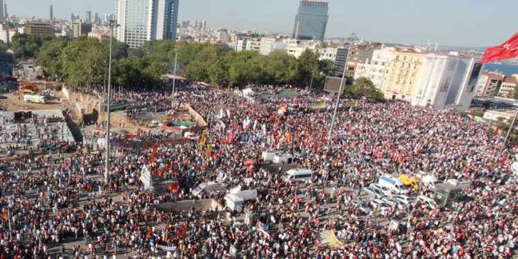 Böylesine toksik bir iktidarla uzlaşılamaz