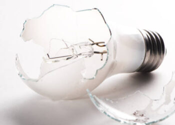 Hiçbir halk, kepazeliğin bu kadarını hak etmiyor