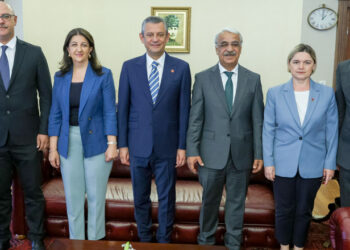 Demokrasi ve kardeşlik kavramlarının derinleşmesi