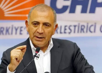 Saray’ın kayyım darbesi ve CHP’nin acziyeti