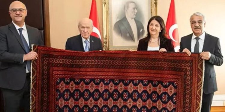 Apo’dan Bahçeli’ye kanlı kilim
