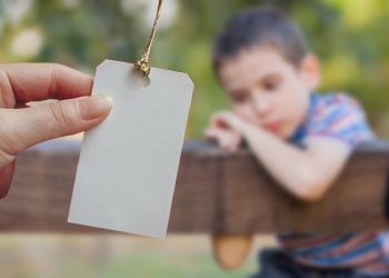 Bir çocuğa verilen en tehlikeli şey: Etiket