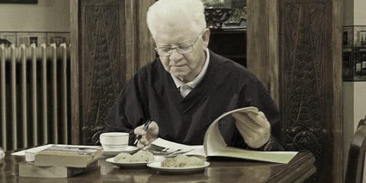 Oktay Sinanoğlu’un dil ve tarih hegemonyasına eleştirel bir bakış