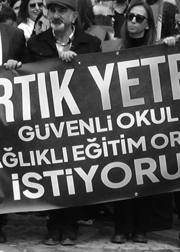 23 Nisan Çocuk Bayramı’nı gözyaşıyla kutlamak