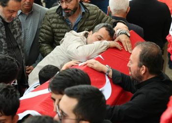 Öğretmenler ve öğrenciler için can güvenliği