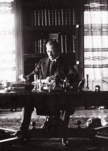 Yüz yıllık kudret