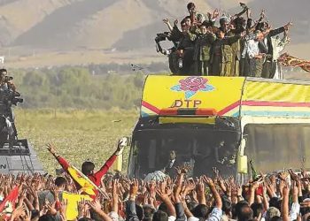 Açılım süreci, PKK ve millî kimliğin aşındırılması