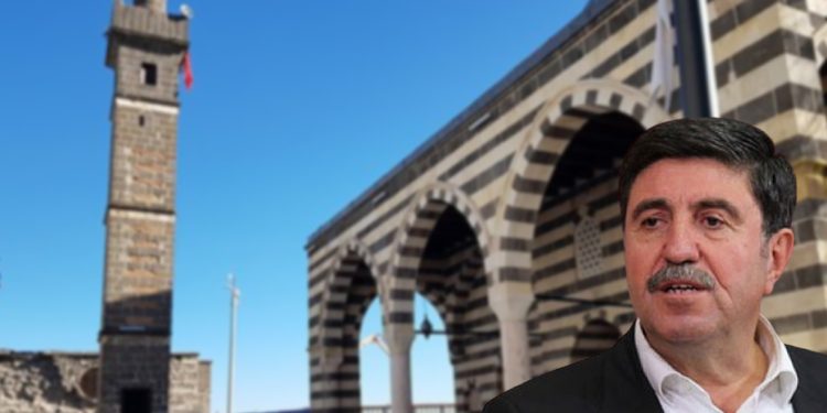 Kürt-İslamcı Altan Tan, Diyarbakır’ın Türk yurdu olduğunu itiraf etti!