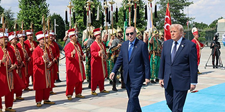 Mehterin sesi Washington’a mı, Ankara’ya mı?