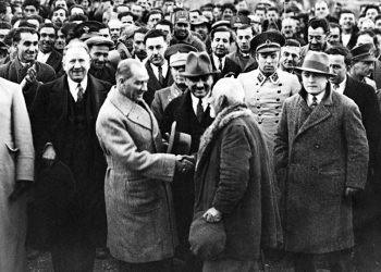 Kimsesizlerin kimsesi Cumhuriyet’tir, AKP değil!