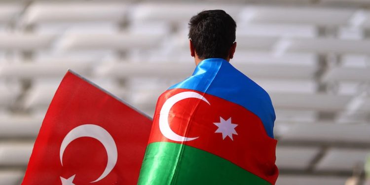 Azerbaycan dostumuz değil kardeşimizdir