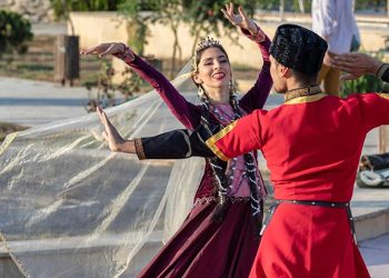 Azerbaycan’ın kimlik inşa sorunu ve kadim tarihi