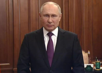 “Putinci değiliz” diye diye Putincilik yapanlar