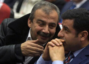 Sırrı Süreyya, Demirtaş’ı nasıl mahkûm ettirdi?