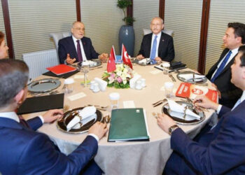 CHP 28 Şubat tarihini helalleşme için mi kabul etti?