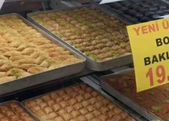 Fıstıklı baklava Yunanlıların, boş baklava Türklerin!