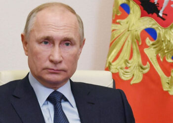 Rus ordusu Putin’e darbe mi yapacak?