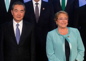 Çin Dışişleri, Sincan’ın kapılarını dünyaya kapattı