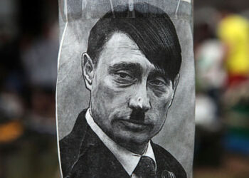 Putin: Çağımızın Hitler’i