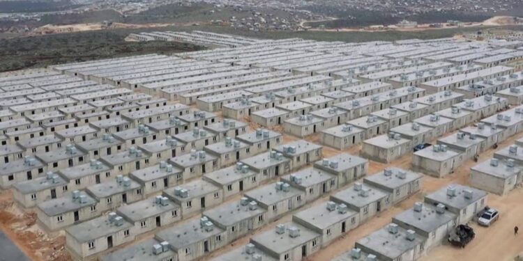 Erdoğan’ın “Suriyelilere briket ev” sevdasının sebebi ne?