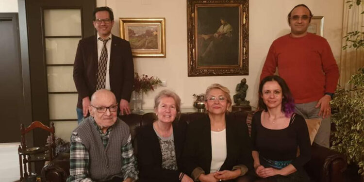 Ünal Bey benim arkadaşımdı