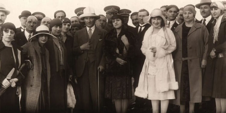 Medeni Kanun’da kadın ve nafaka meselesi