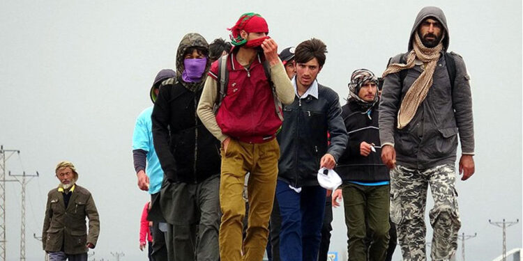 Taliban’ın “Afganlara kapıları açın” yüzsüzlüğü