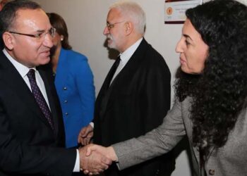 HDP, muhalif bir parti mi?