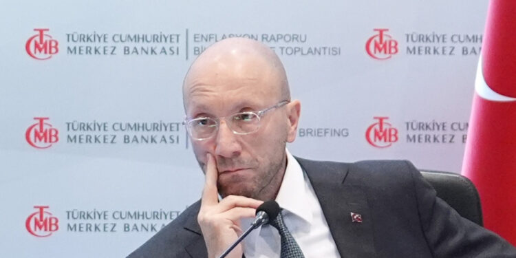 Merkez Bankası’ndan Hafize paçayı sıyırdı, Cevdet de yol yapıyor