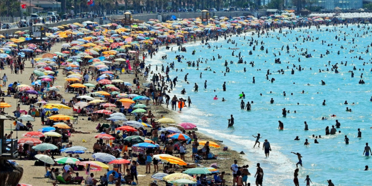 AKP’nin başlattığı sömürgeci talan, turizmde de zirve yaptı