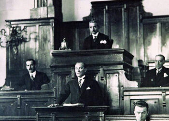 Atatürk Cumhuriyeti’nin özgünlüğü ve başarısı