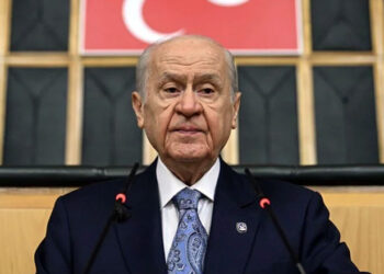Devlet Bahçeli, siyaseti bırakma kararı verdi