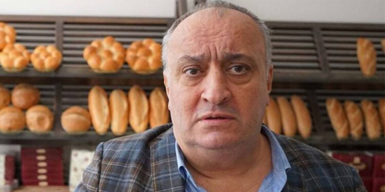 Cihan Kolivar’ın isyanı: Ne kadar ekmek, o kadar AKP