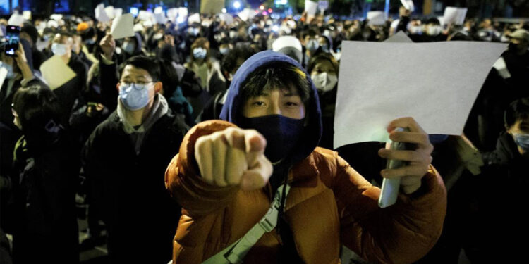 Çin’de protestolar, büyük birader Şi Cinping’e ve Covid-1984’e karşı