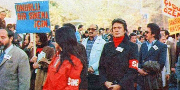 Cüneyt Arkın, Türk Solcusuydu!