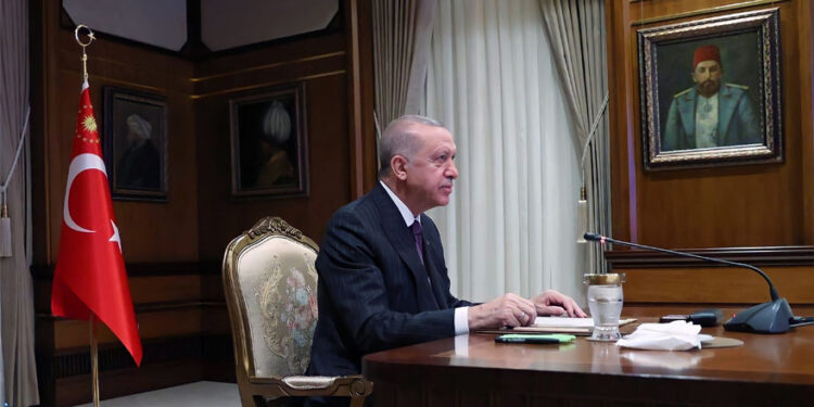 Abdülhamit istibdadının Türklere verdiği zarar