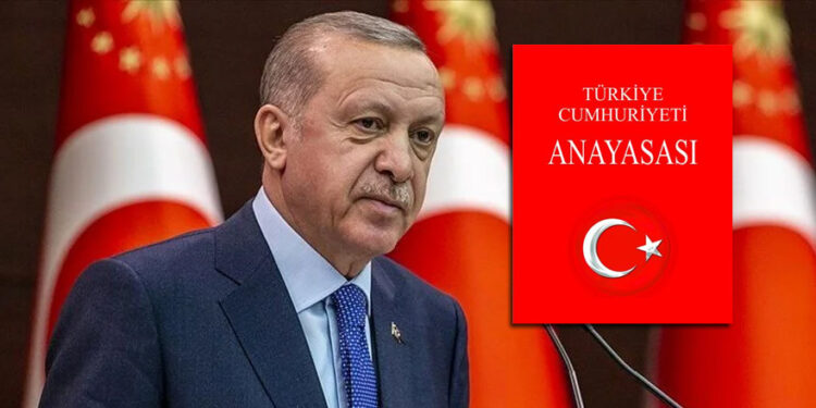 AKP’nin Anayasa düşmanlığı: 3. dönem tartışması nereden çıktı?