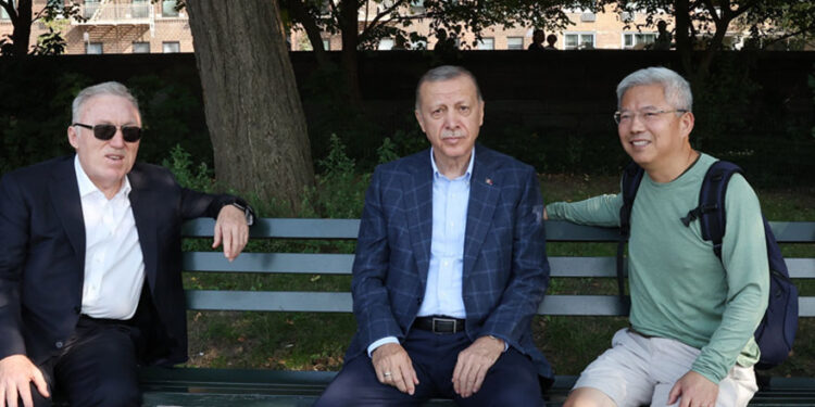 “Dünya lideri” değil Central Pak’ta yalnız bir adam