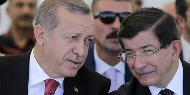 Altılı Masa’daki “Truva atı”ndan Tayyip’in Anayasasına destek