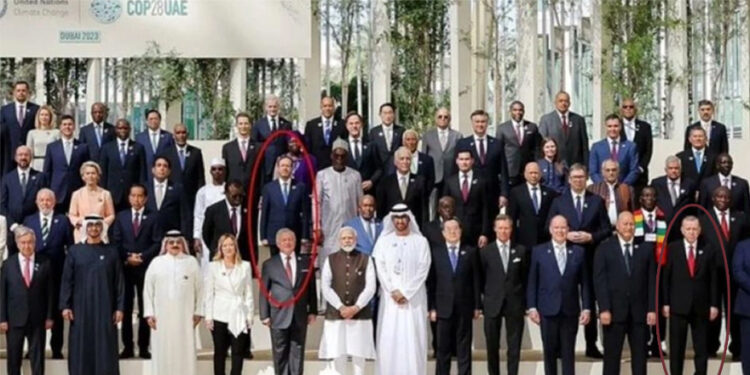 Kafe basan İslamcılar, İsrail Cumhurbaşkanı ile fotoğraf çektiren Erdoğan’ı da protesto eder mi?