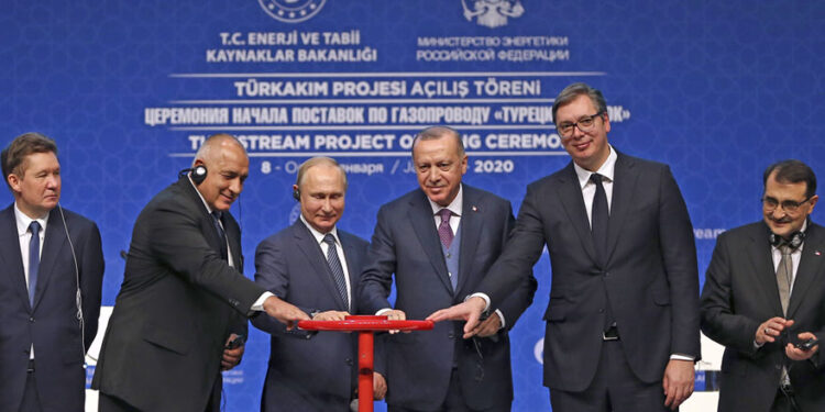 Avrupa’yı doğalgazsız bırakan Rusya, Türkiye’yi de doğalgazsız bırakabilir