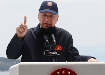 “12 Adaları Lozan’da verdik” diyen Erdoğan’ın Yunan siyasetine destek verilebilir mi?