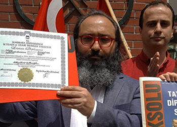 Erdoğan aday olamaz, çünkü diploması yok!