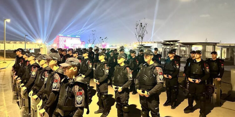 Katar’a Dünya Kupası’na Türk Polisi’ni gönderen AKP, deprem bölgesine polisleri yollamadı