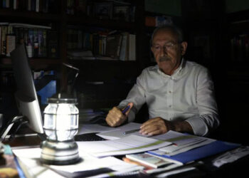 Şekerim, ben neo liberalizme karşıyım!