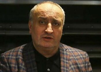 “Ekmek bulamıyorlarsa pasta yesinler”den “ekmek bulamıyorlarsa  fırıncıyı tutuklayın”a!